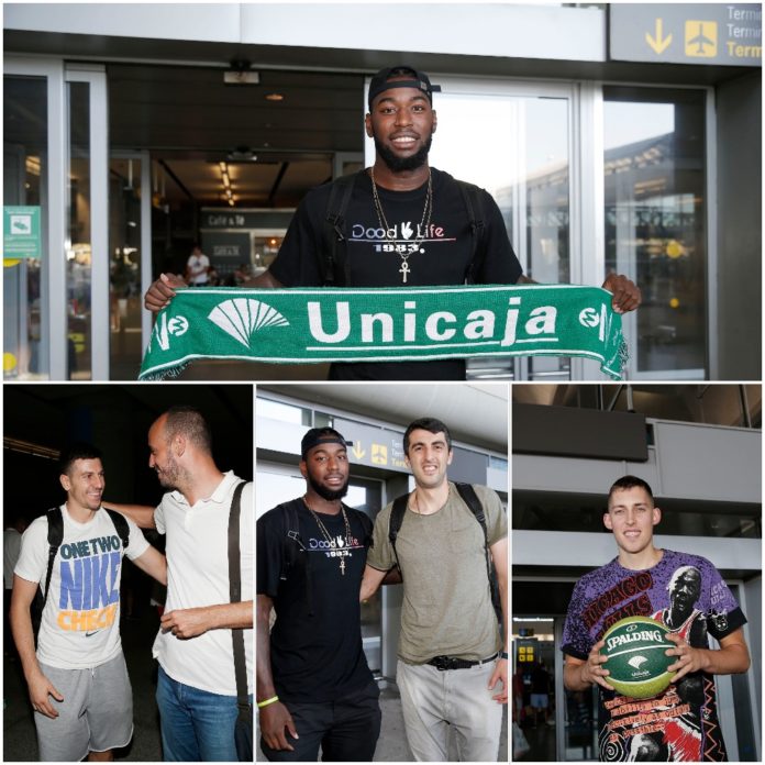 LA LLEGADA DE LOS JUGADORES DEL UNICAJA