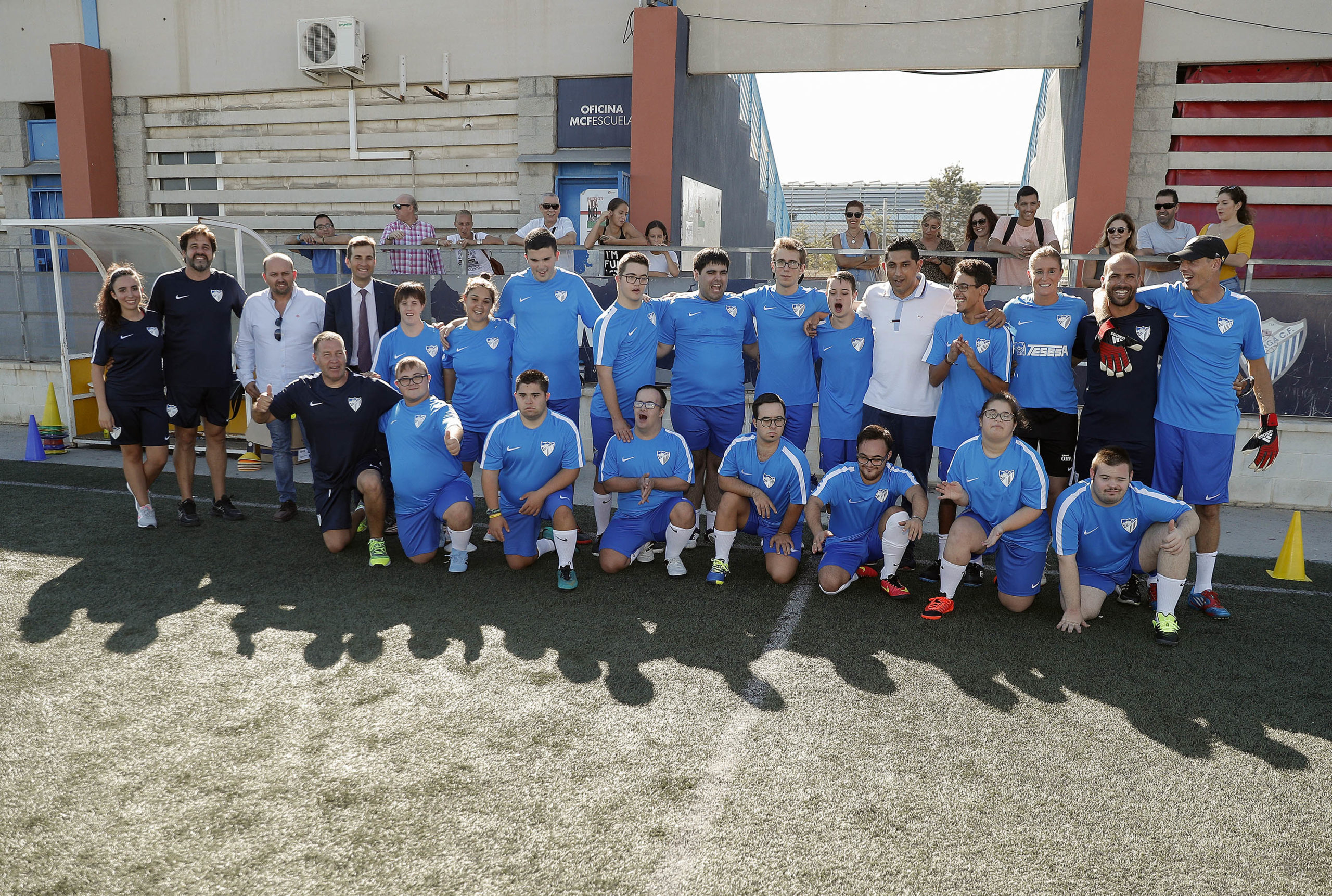 img notiHYMRPqeLGa scaled