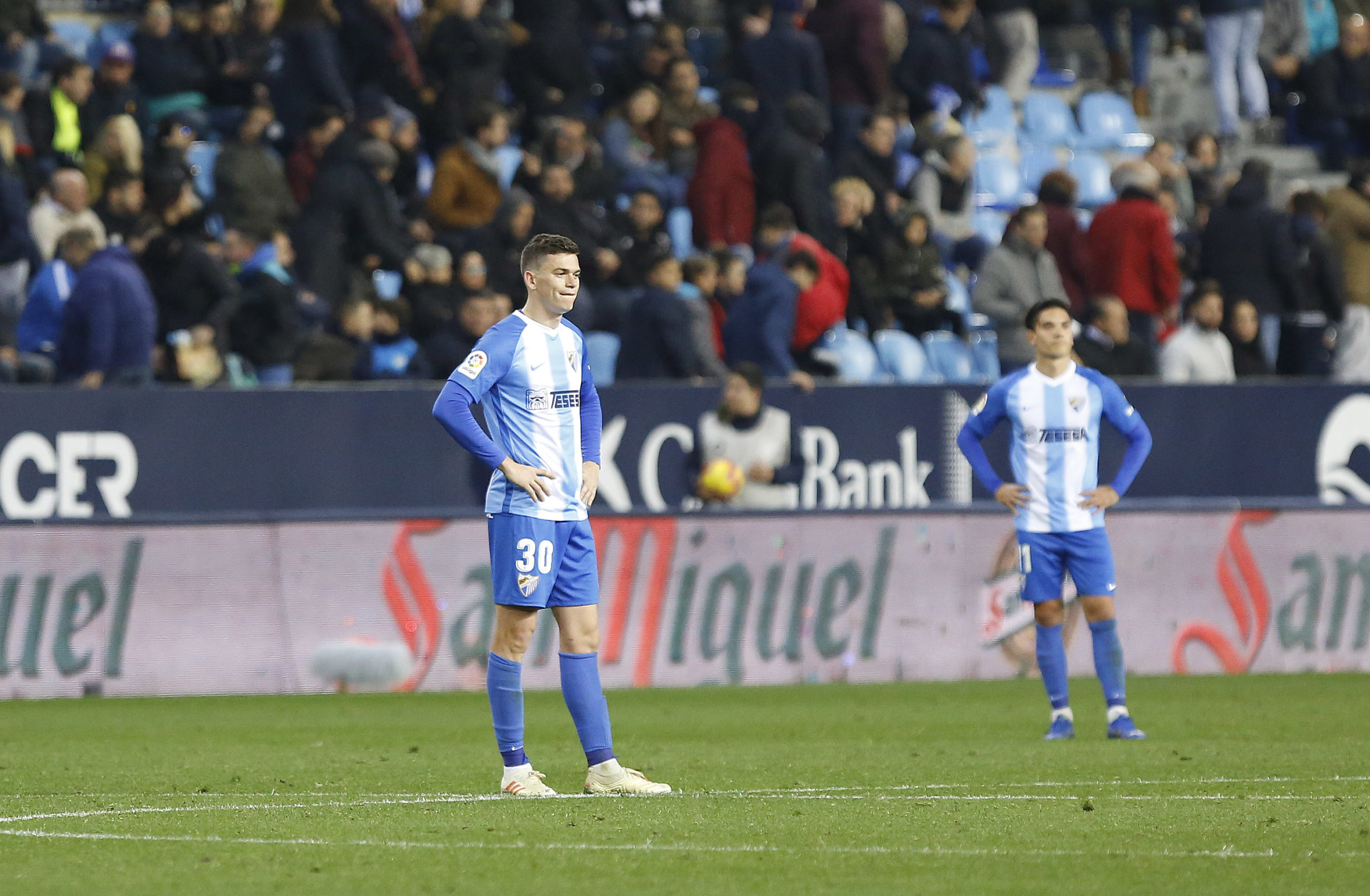 img notiOwvkuYIAbg scaled