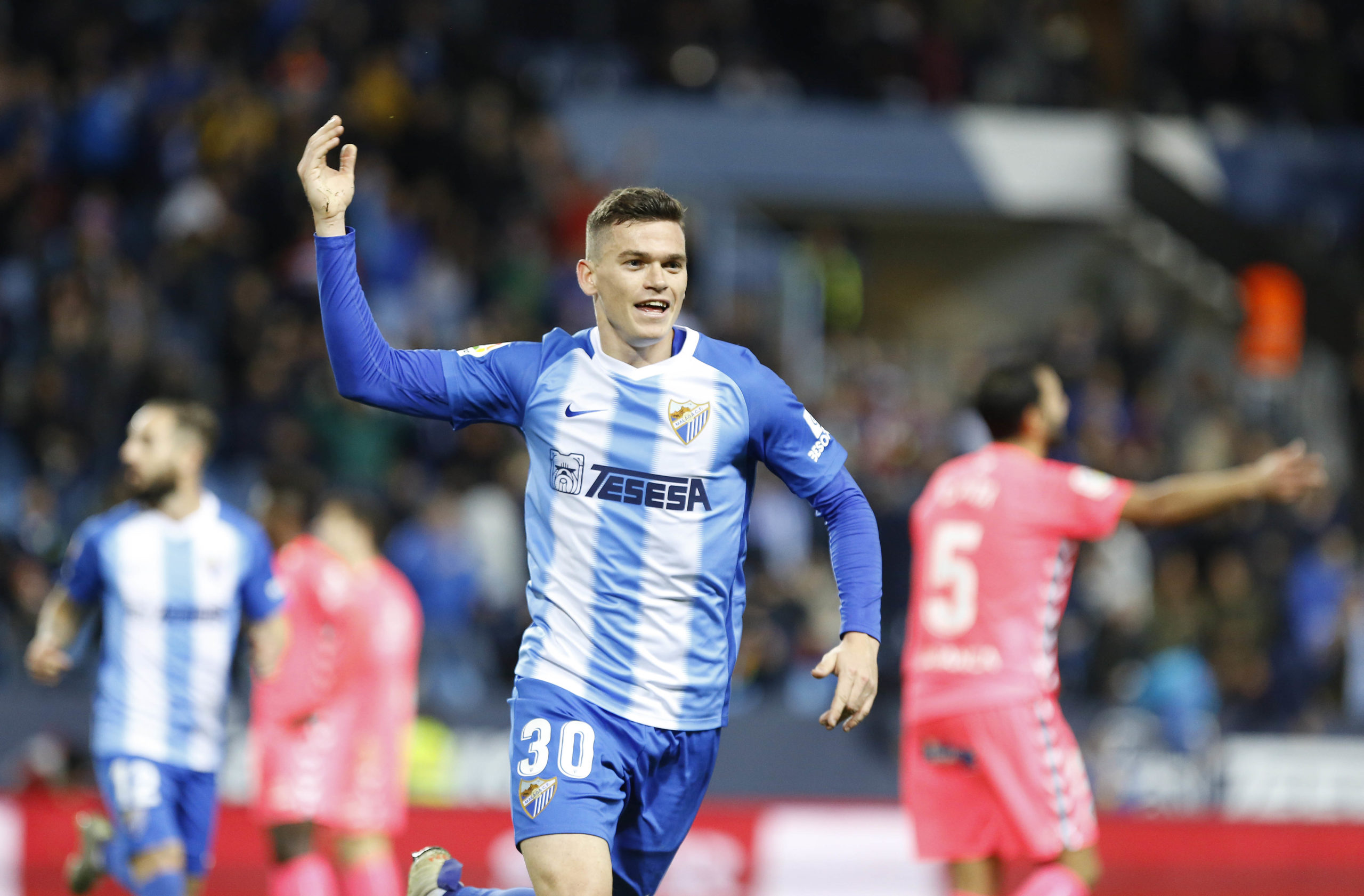 img notig2Go3dx8G0 scaled