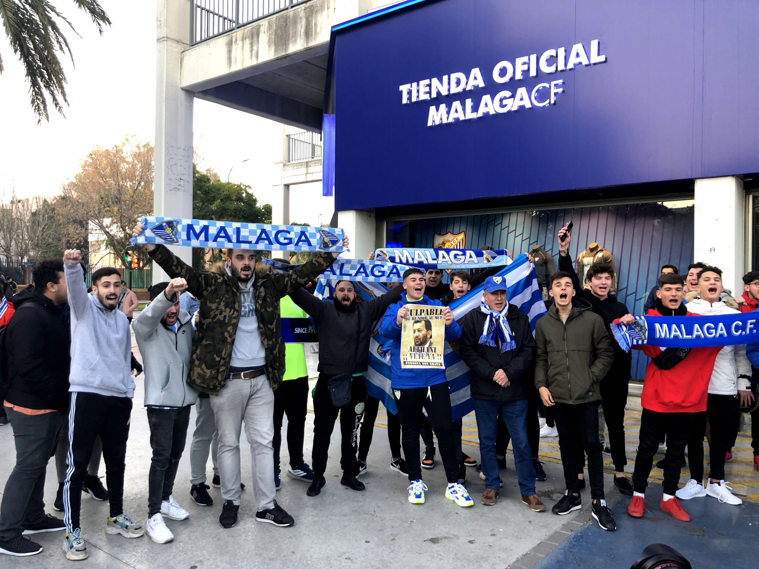 img notiqH10im3iyc scaled