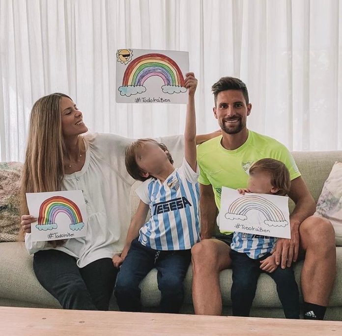 Adrián González y familia