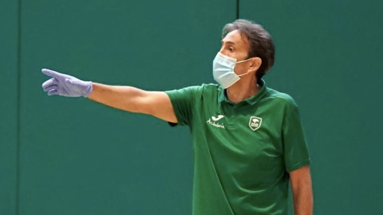 El entrenador del Unicaja habla de cómo afecta esta situación al equipo.