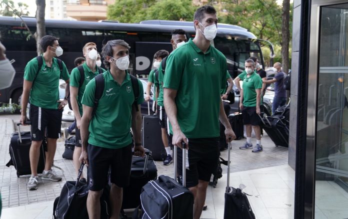 Unicaja ya está en Valencia