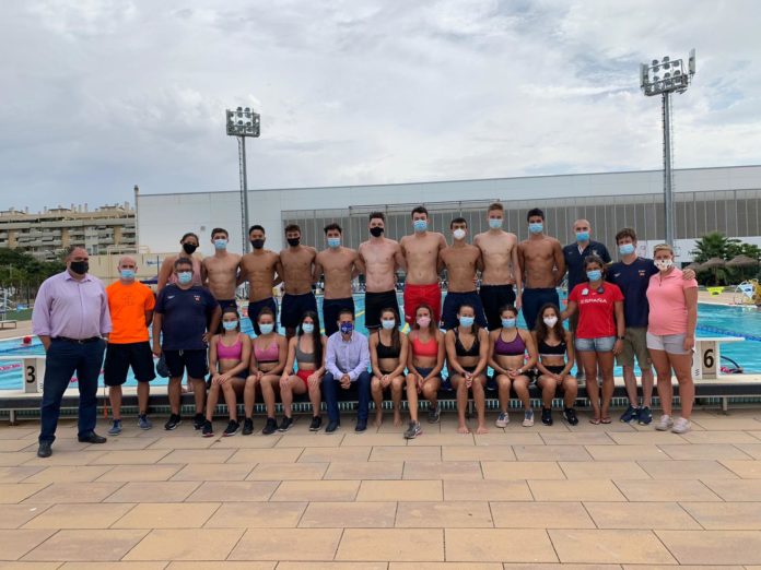 Concentración de nadadores junior en Málaga