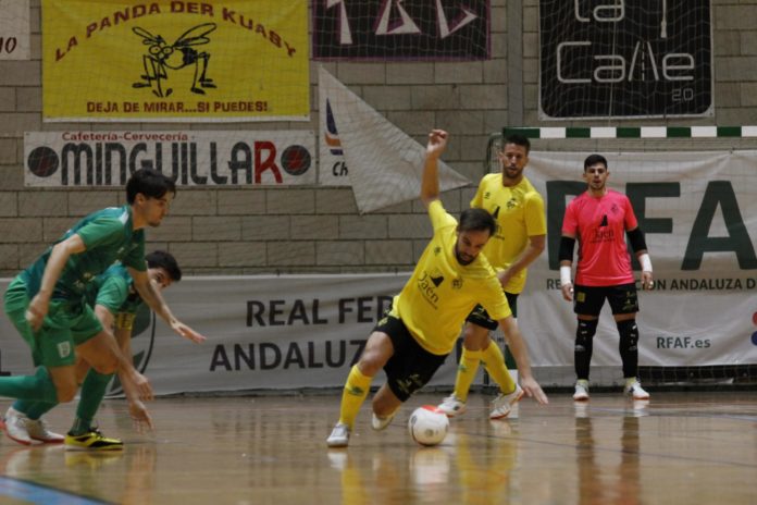 El UMA Antequera cayó ante el Jaén