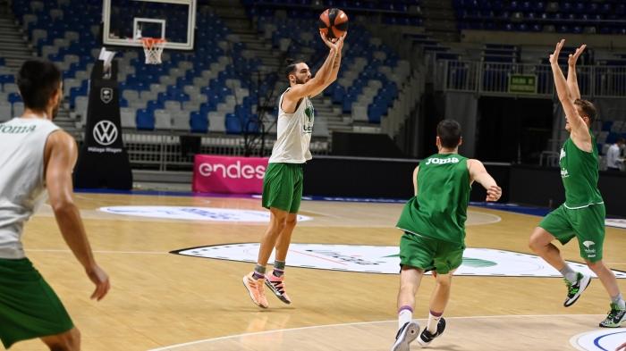 El equipo cajista sigue preparando el duelo contra el Barcelona