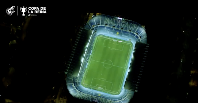 La Rosaleda nocturna