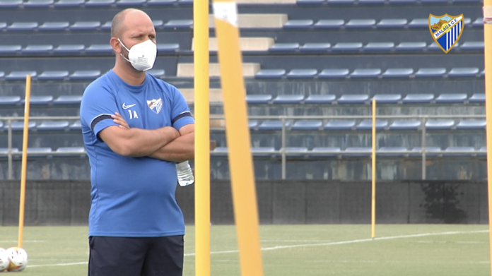 José Alberto López, durante el entrenamiento // MCF