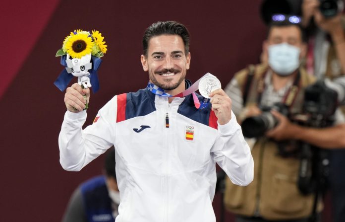 Damián Quintero, plata olímpica en kata