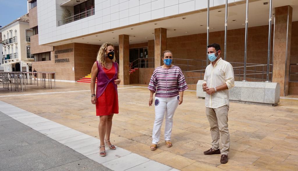 Carmona: “Vamos a exigir a Sánchez que termine con el desmantelamiento progresivo de los trenes de cercanías”