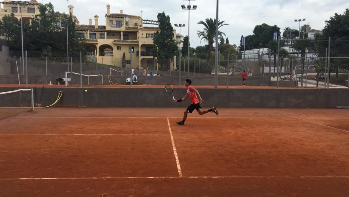 Casi 600 jóvenes tenistas procedentes de 50 países se dan cita en el VIII Torneo Internacional de Tenis Júnior Mijas Bowl