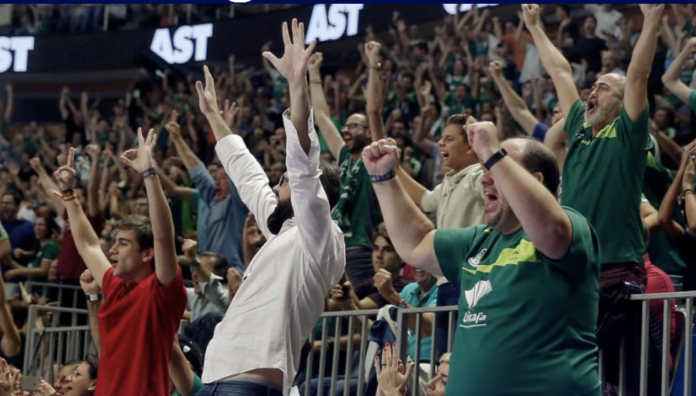 El Unicaja realiza esta tarde el sorteo de grupo para los abonados