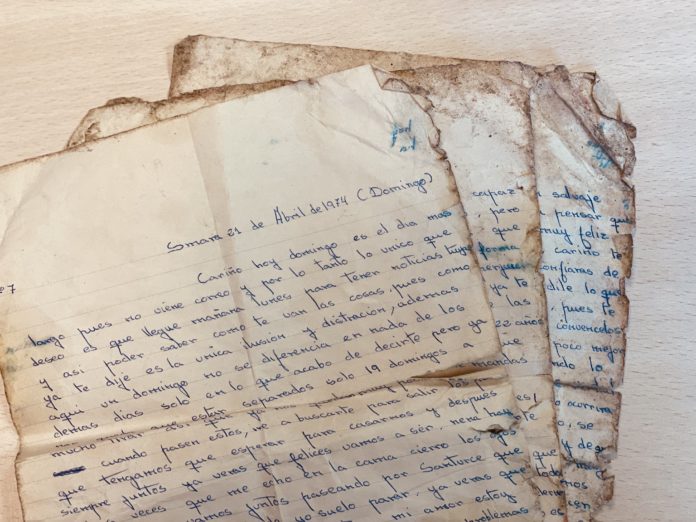 Hallada en el complejo ambiental de Casares una carta escrita por un soldado a su novia, fechada en 1974
