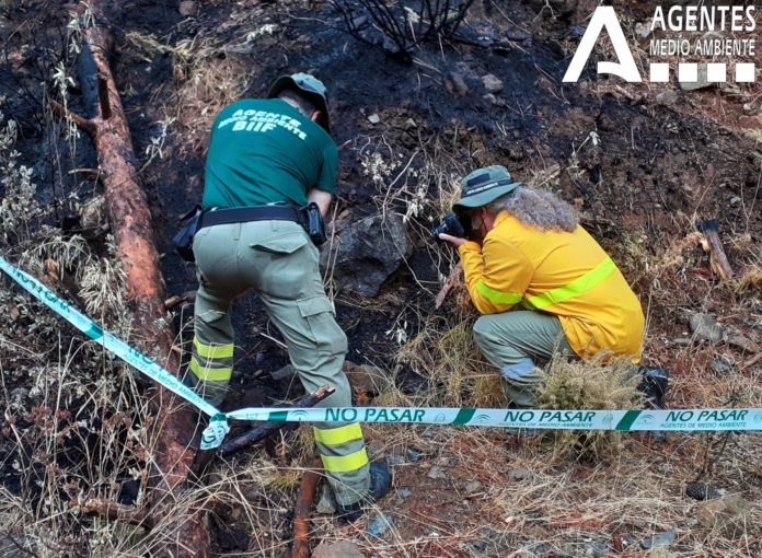 Sigue la investigación del incendio con una reconstrucción con primeros bomberos que acudieron