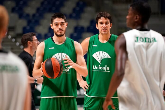 El alero madrileño Edgar Vicedo ha finalizado su vinculación con el Unicaja