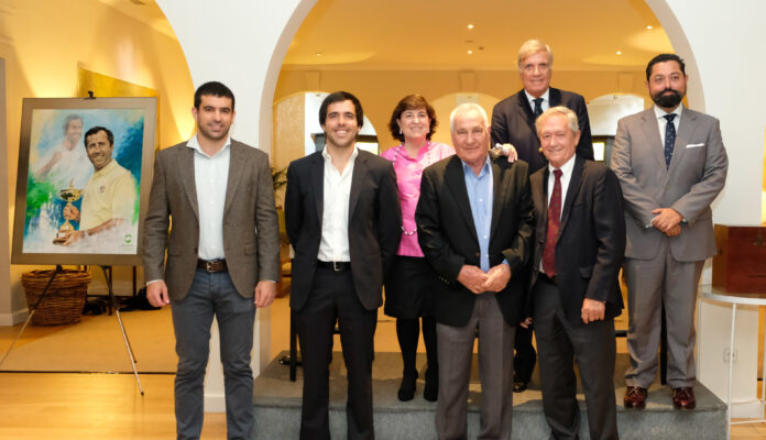 (De izquierda a derecha) Miguel y Javier Ballesteros, María Acacia López Bachiller, José María Cañizares, Nuno Brito e Cunha, Manuel Piñero y José María Arrabal Sedano Selección de fotos