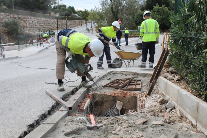 La segunda fase de los trabajos de mejora de la avenida de Los Pacos encaran su recta final