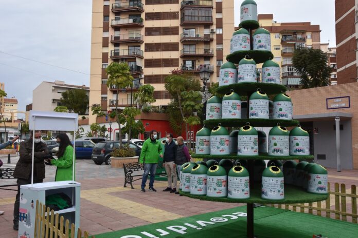 Más de 4.000 vecinos han participado en la campaña de fomento del reciclaje de vidrio impulsada estas Navidades