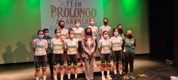 El equipo femenino de ciclismo de carretera Prolongo Al-Andalus Woman Team inicia su andadura