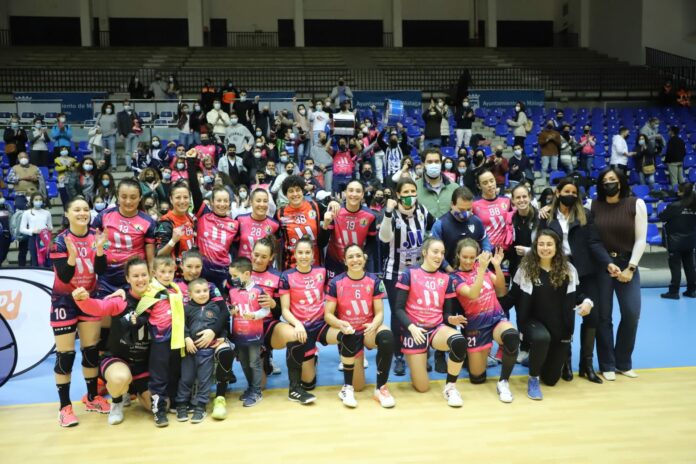 El Costa del Sol Málaga, celebrando su pase a semifinales