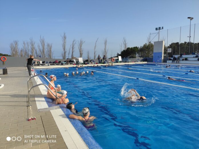 El turismo deportivo recupera impulso en Torremolinos con la llegada de numerosos equipos de natación europeos