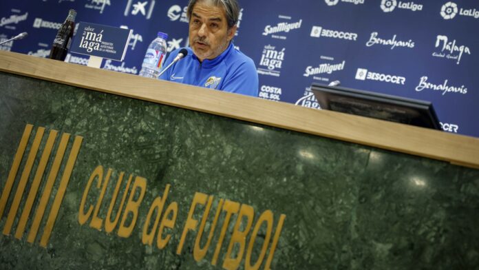 Natxo González, entrenador del Málaga CF en rueda de prensa