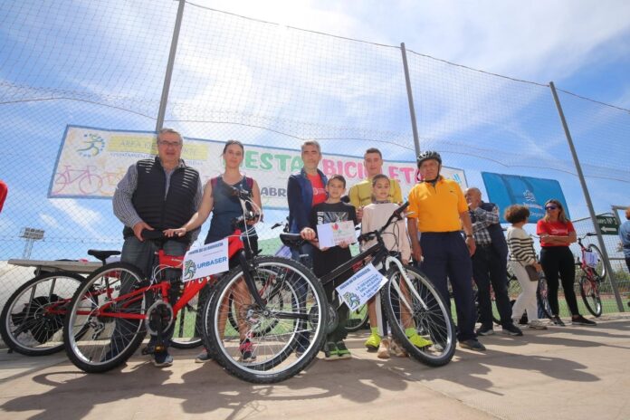 Más de 500 personas participaron en la 37ª edición de la Fiesta de la Bicicleta