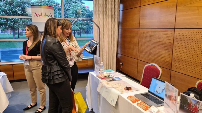 Turismo Costa del Sol promociona su oferta en el Cantábrico ante un centenar de profesionales