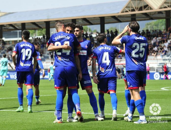 El Amorebieta consiguió sacar 3 puntos de oro en Lezama