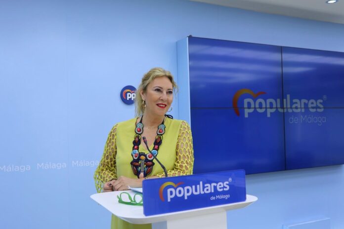 En la imagen, la diputada nacional por el PP de Málaga Carolina España