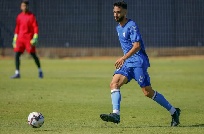 Juande Rivas, en un entrenamiento con el Málaga CF | Pepe Ortega: MCF