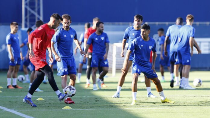 Entrenamiento del Málaga CF en el Anexo | MCF