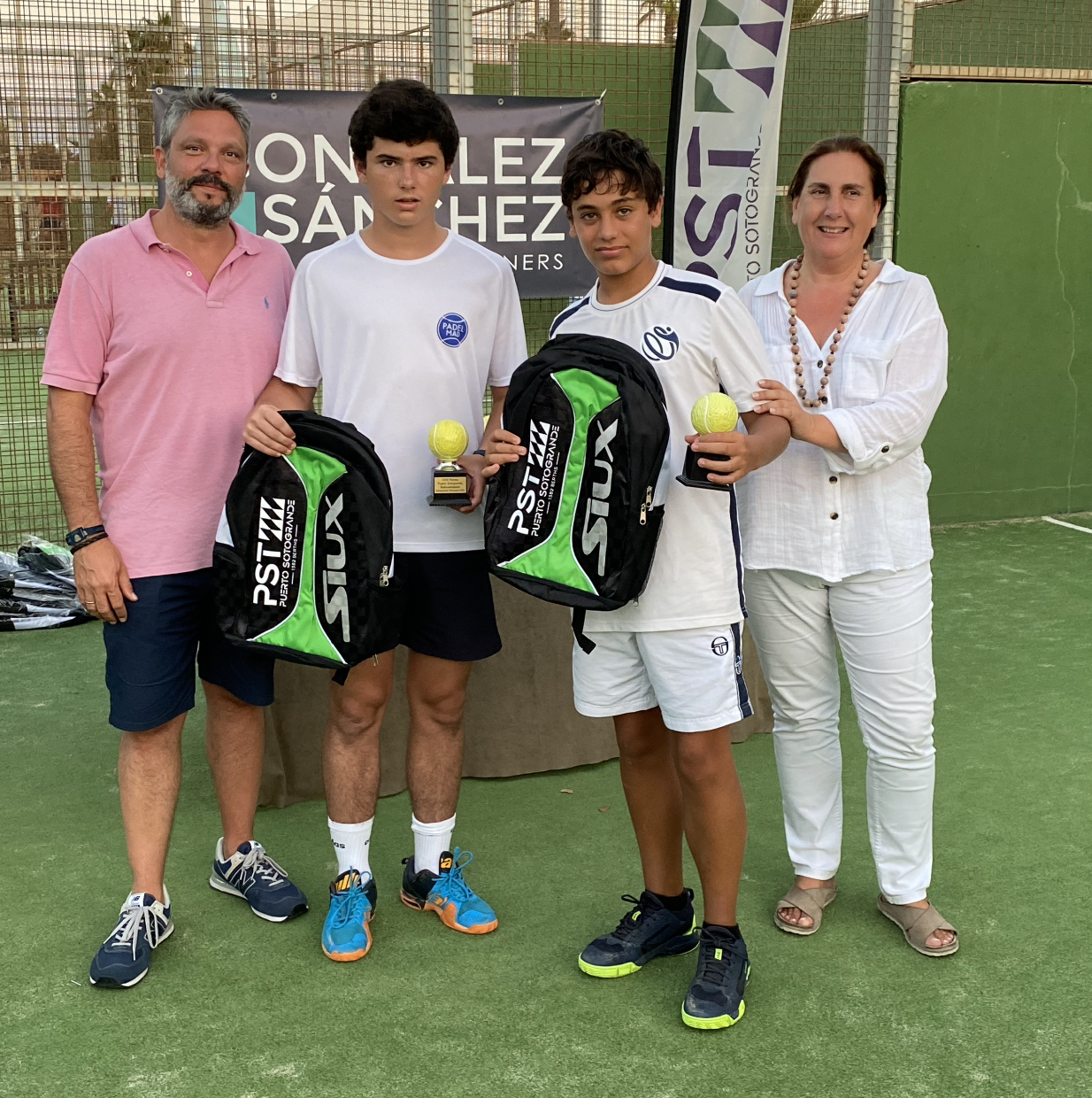 Imágenes y premiados del el XXIII torneo Puerto de Sotogrande