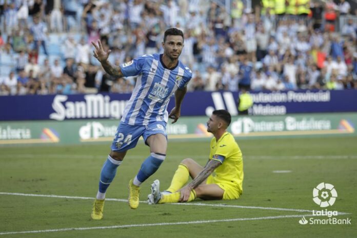 Rubén Castro festeja el gol anotado ante el Villarreal B | LaLiga
