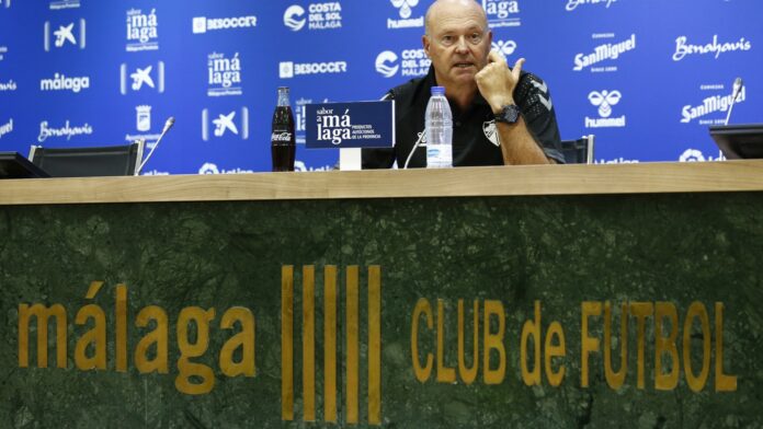 Pepe Mel, en sala de prensa del Málaga CF | Marilú Báez