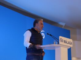 El coordinador general del PP, Elías Bendodo.