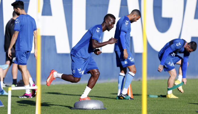 Entrenamiento del Málaga CF con Lago Junior de protagonista | Marilú Báez