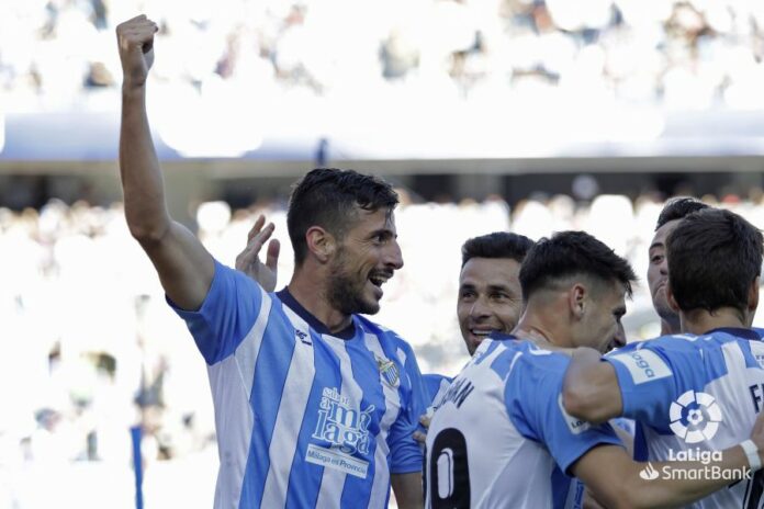 El Málaga celebra el gol de Chavarría al Cartagena Crónica