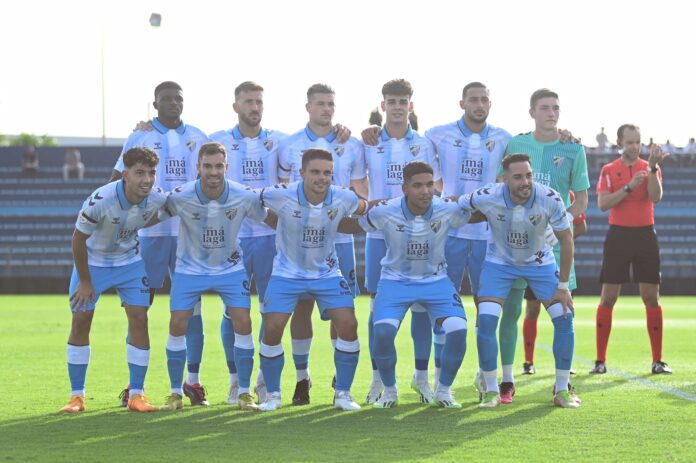 El once del Málaga ante el San Fernando | Foto: Javier Díaz