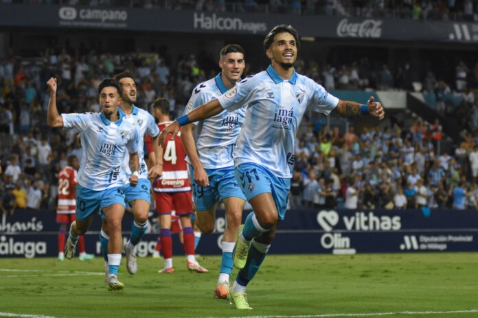 Kevin celebra el primer gol ante el Recre Granada