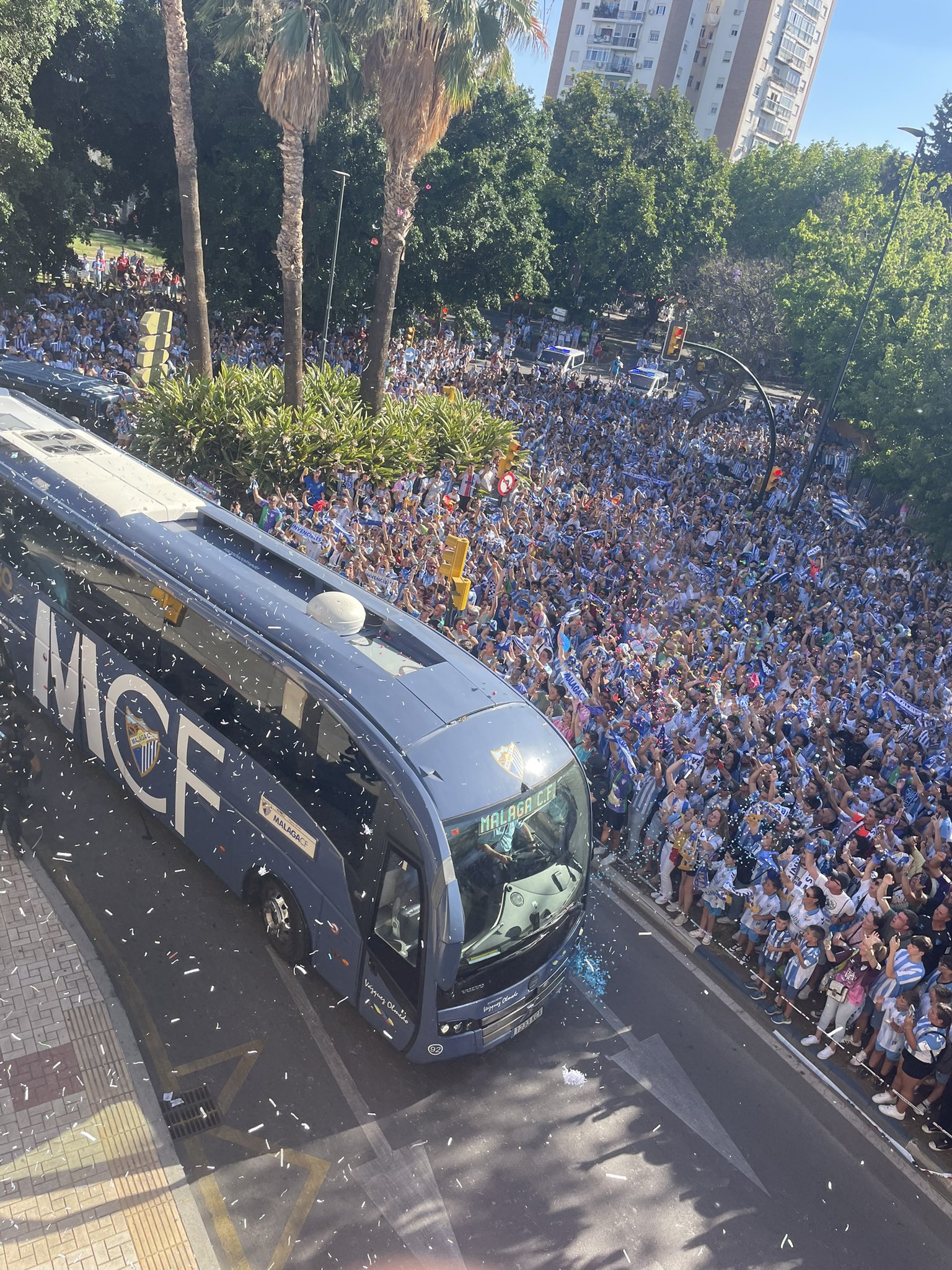 Vallas a ambos lados y poca distancia: así será el recibimiento del Málaga CF ante el CD Castellón