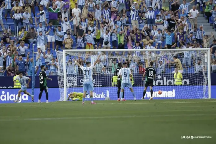 CRÓNICA MÁLAGA CF VS BURGOS CF