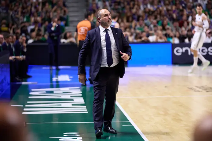 Chus Mateo entrenador Real Madrid