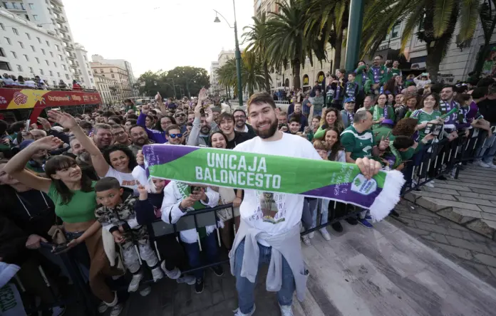 KILLIAN TILLIE SEGUIRÁ EN EL UNICAJA