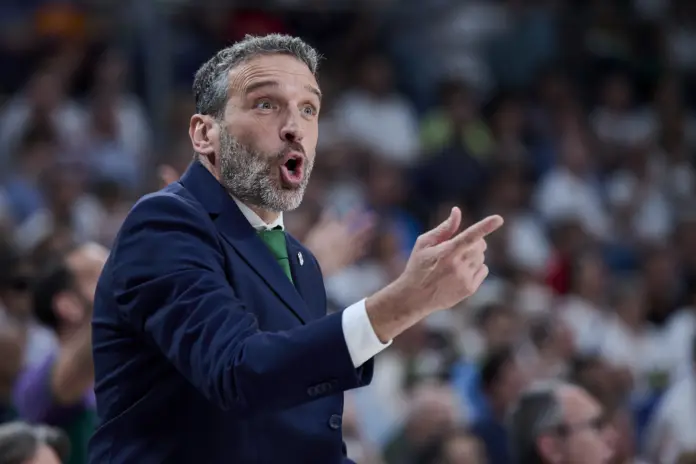 IBON NAVARRO SEGUNDO PARTIDO PLAYOFF REAL MADRID UNICAJA