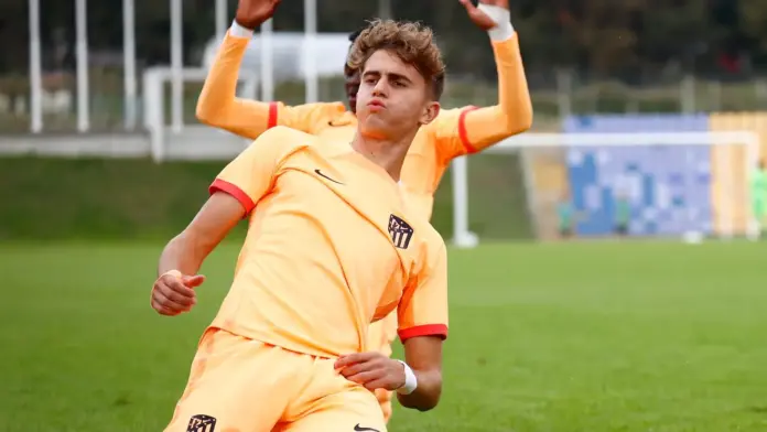 fichajes málaga cf adrián niño.jpg