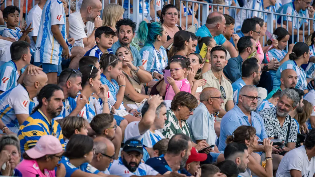 LA AFICIÓN DURANTE EL MÁLAGA CF 1-1 EIBAR