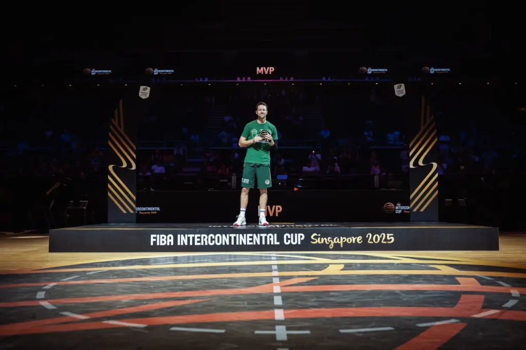KALINOSKI COMO MVP EN SINGAPUR