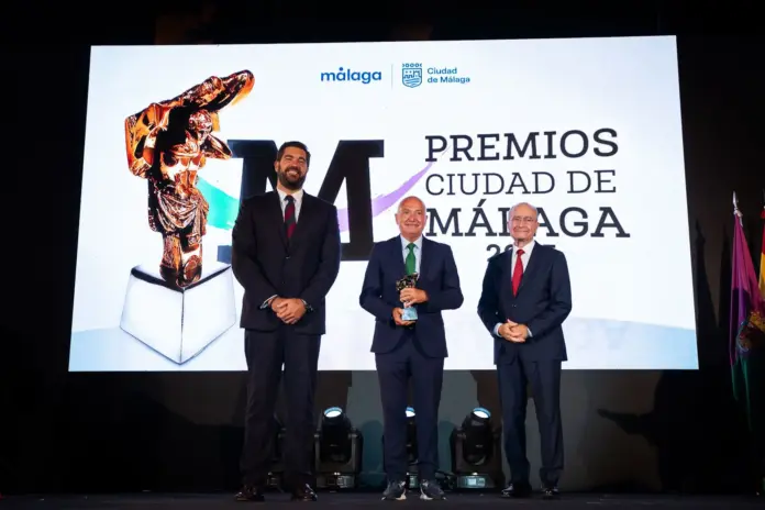 LÓPEZ NIETO PREMIO CIUDAD DE MÁLAGA AL DEPORTE LÓPEZ NIETO PREMIO CIUDAD DE MÁLAGA AL DEPORTE